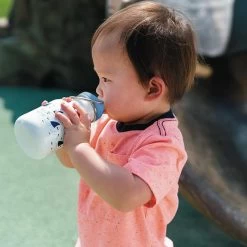 Klean Kanteen Kids Sippy Cup 335ml - Beach Bum -Camping Promotion 2019 K12CSIPPY SA BoyDrinking sippy lifestyle 28097b45 9676 431a 975e 996630fc5178