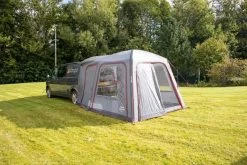 Vango Tailgate AirHub Drive Away Awning 20 Vango Tailgate AirHub Drive Away Awning -Camping Promotion 2021 Vango Lifestyle Tailgate Airhub 02 small