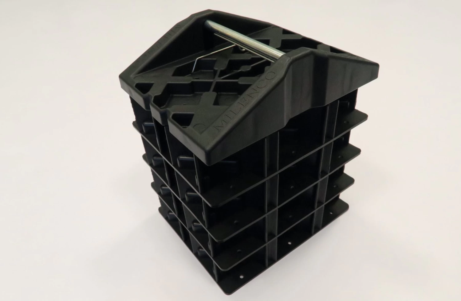 Milenco Stacka Jacka Pads - 4 Pack 5 Milenco Stacka Jacka Pads - 4 Pack - Image 3