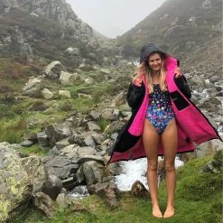 Dryrobe Advance Long Sleeve BLACK PINK - RECYCLED -Camping Promotion LS BP Rachel 2024x2024 ec8688b4 e3e0 412c b9a1 71c5f4e0083a