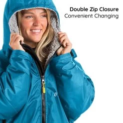 Osprey Unisex Changing Robe Teal -Camping Promotion callout 2 10 1