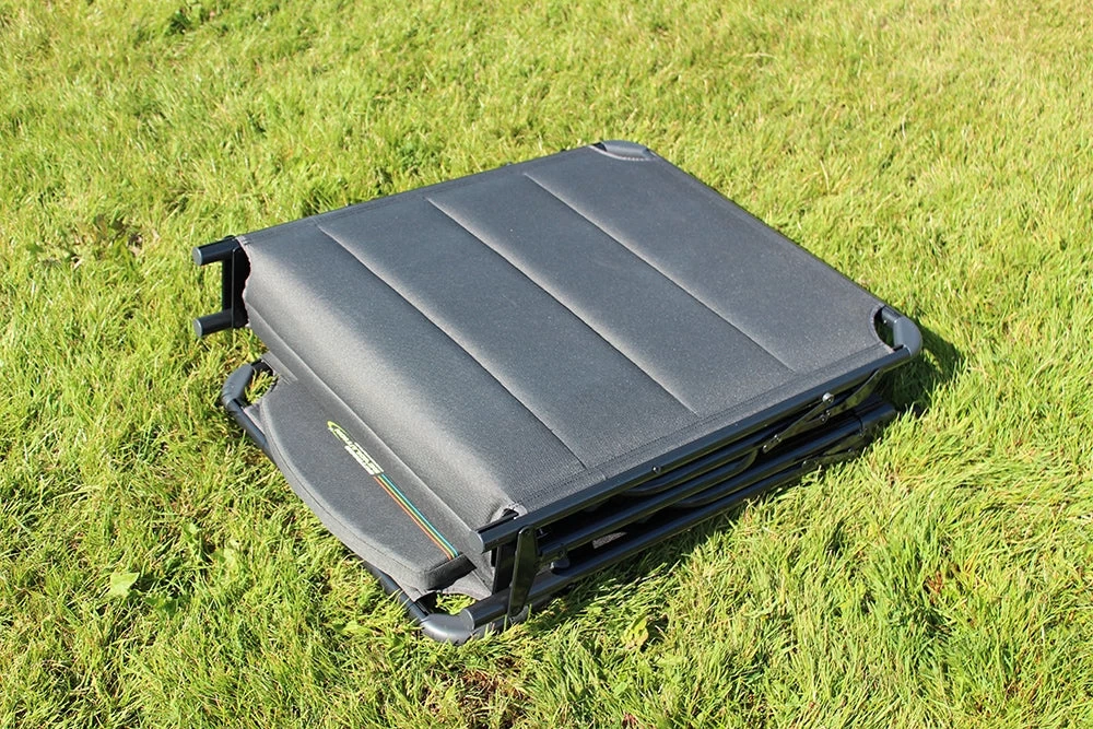 Outdoor Revolution Premium Lounger Folding Camp Bed 7 Outdoor Revolution Premium Lounger Folding Camp Bed - Image 5