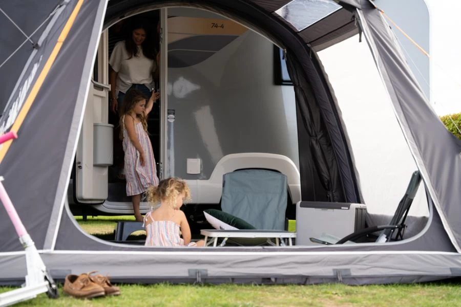 Vango Kela Pro Air Tall Drive Away Awning 7 Vango Kela Pro Air Tall Drive Away Awning - Image 5