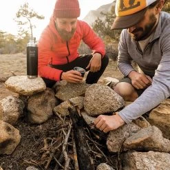 Klean Kanteen Insulated TK Pro (1000ml) Black -Camping Promotion tkpro square boys campfire lifestyle 02934bf2 abcb 4b05 8fb9 f0be6285b0d2