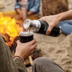 Klean Kanteen Insulated TK Pro (1000ml) Black -Camping Promotion tkpro square pouring lifestyle 9b62390e 849a 4925 adcd 61b6e9f07bce